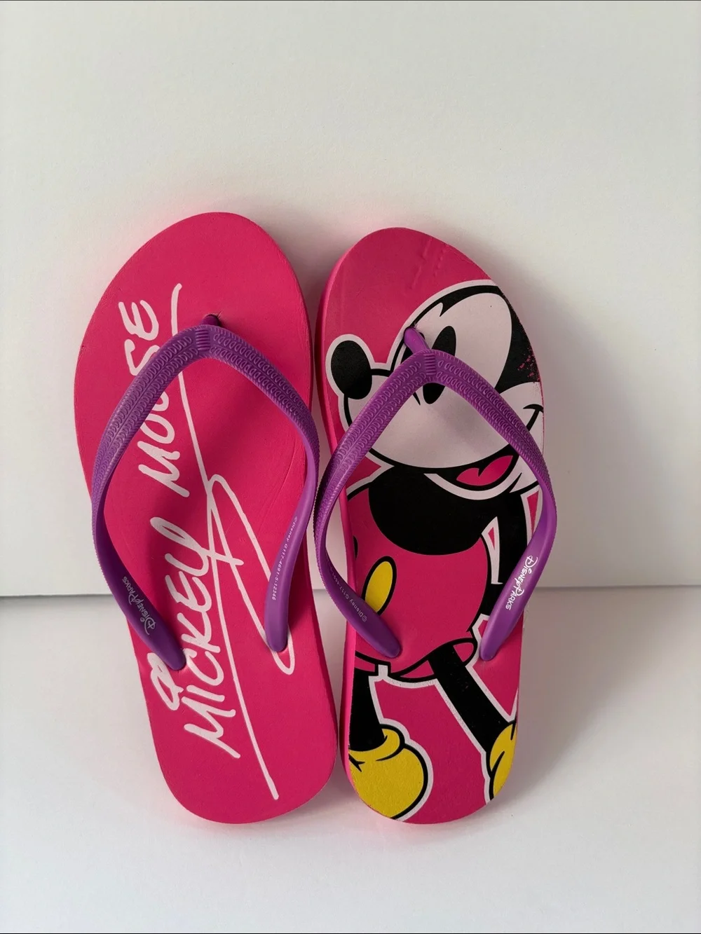 ✨ Disney Parks Mickey Mouse Flip Flops Youth Girls Size 5/6 New Without Tags 💖